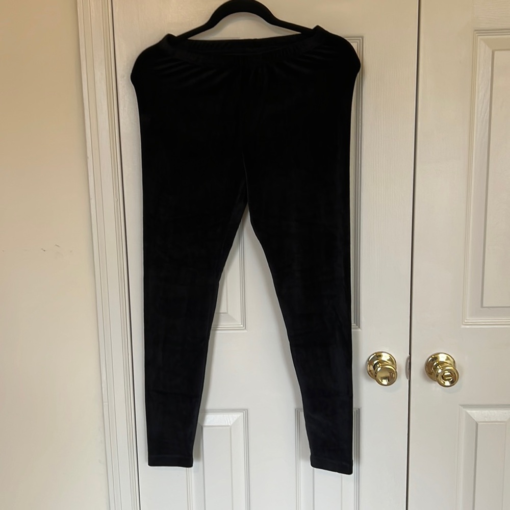 Black velvet leggings